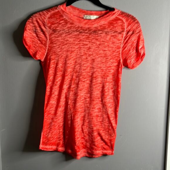 We the Free Night Sky Venice Red Shirt Size XS - Picture 2 of 7